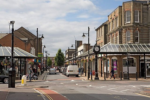 Peter Facey / Market Street, Eastleigh / CC BY-SA 2.0